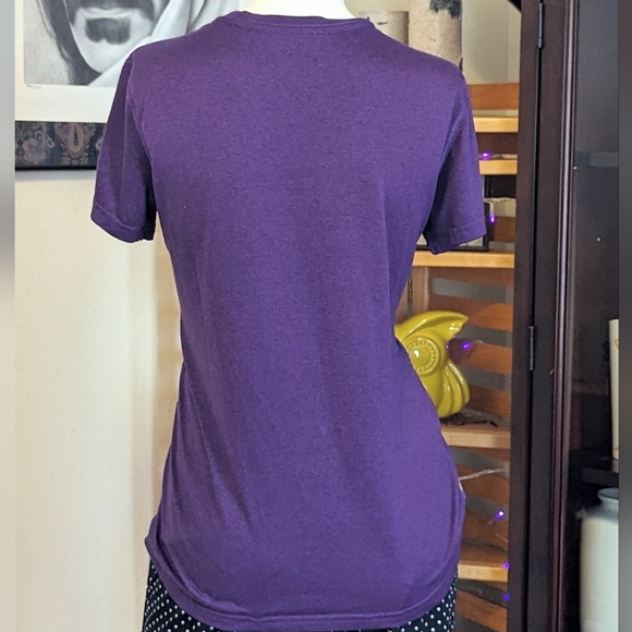 Nike Dri-Fit Women's T-shirt - Picture 6 of 7